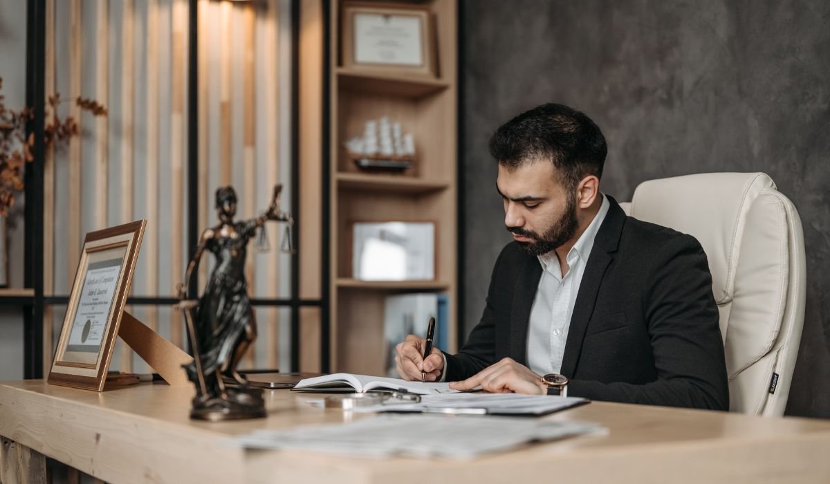 STOP TAKING LEGAL ADVICE FROM NON-EXPERTS: WHY NRIS SHOULD RELY ON PROFESSIONAL LEGAL CONSULTANTS